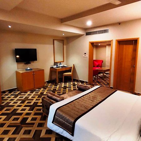 Best Western Ashoka Hyderabad Exterior photo