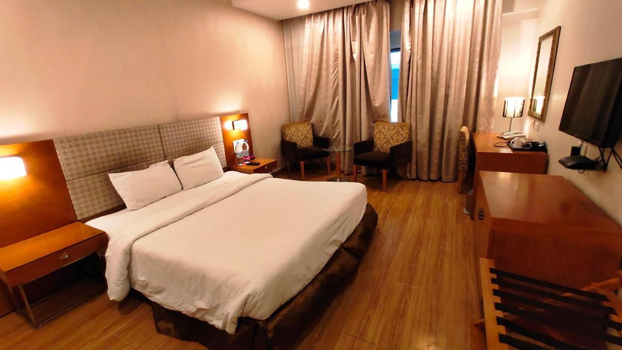 Best Western Ashoka Hyderabad Exterior photo