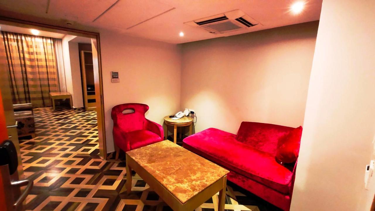 Best Western Ashoka Hyderabad Exterior photo