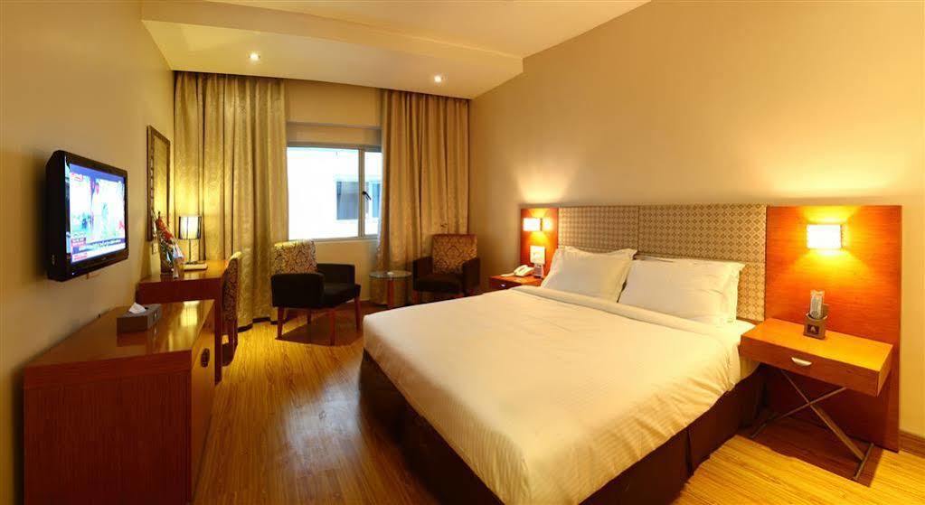Best Western Ashoka Hyderabad Exterior photo